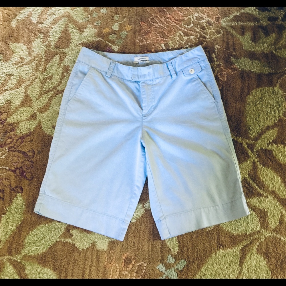 Dockers Midrise Curvy Shorts